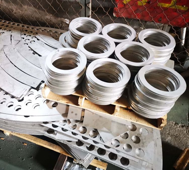 laser cutting