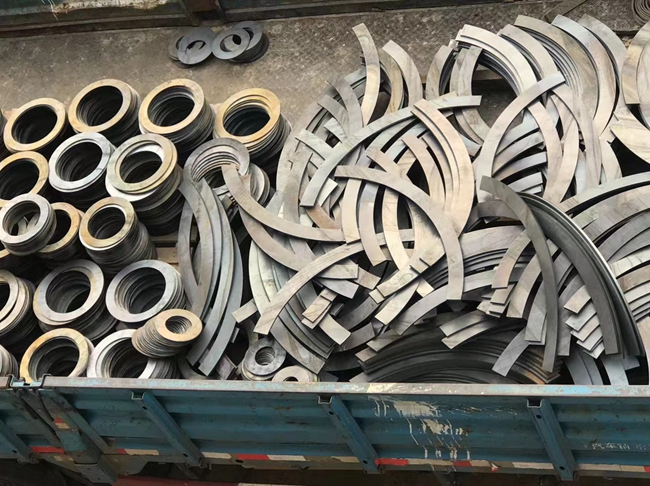 Laser cutting