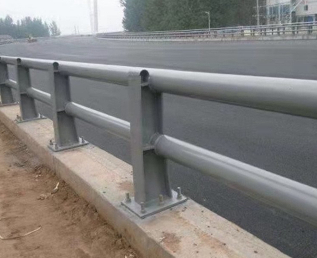 Protective fence